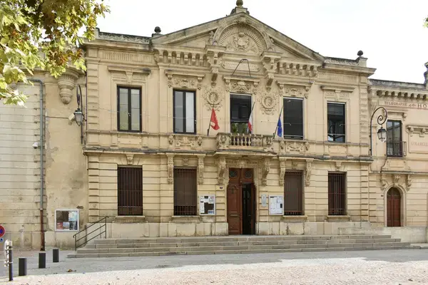Abri Piscine Rétractable Spécialiste abri de piscine Aimargues