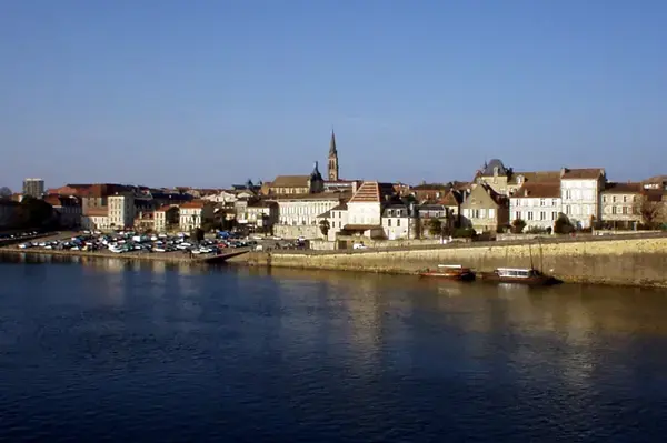 Abri Piscine Rétractable Spécialiste abri de piscine Bergerac