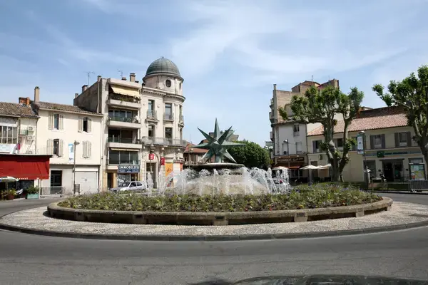 Abri Piscine Rétractable Spécialiste abri de piscine Cavaillon
