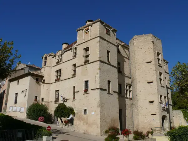 Abri Piscine Rétractable Spécialiste abri de piscine Château-Arnoux-Saint-Auban