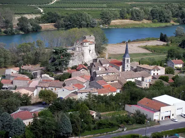 Abri Piscine Rétractable Spécialiste abri de piscine Châteaubourg