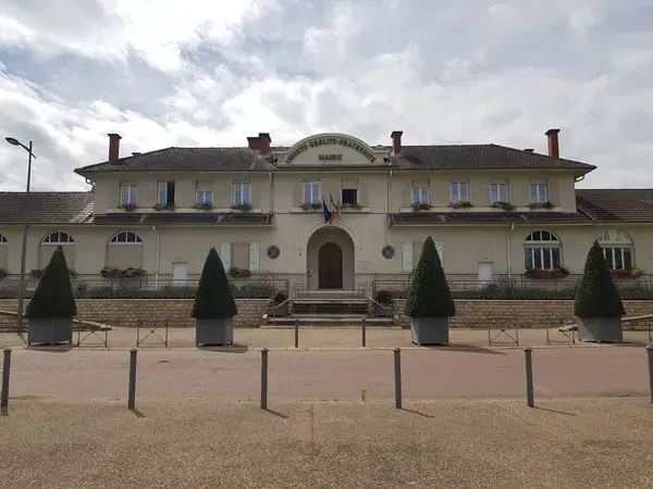 Abri Piscine Rétractable Spécialiste abri de piscine Châtenoy-le-Royal
