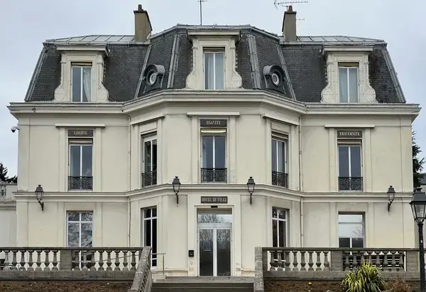 Abri Piscine Rétractable Spécialiste abri de piscine Chaville