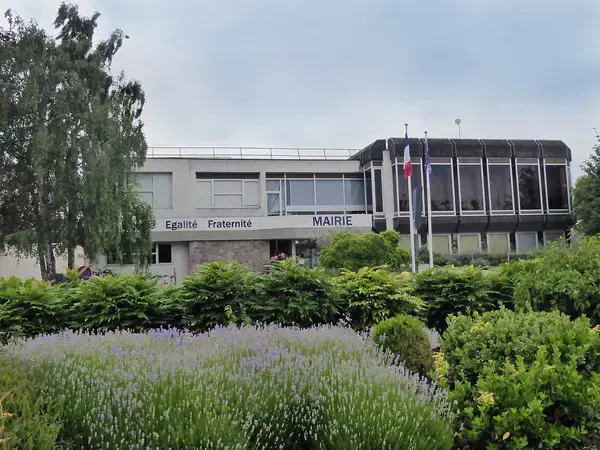 Abri Piscine Rétractable Spécialiste abri de piscine Cléon