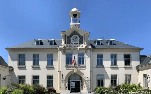 Abri Piscine Rétractable Spécialiste abri de piscine Drancy