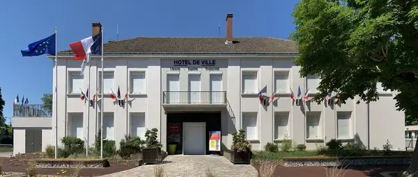Abri Piscine Rétractable Spécialiste abri de piscine Dugny