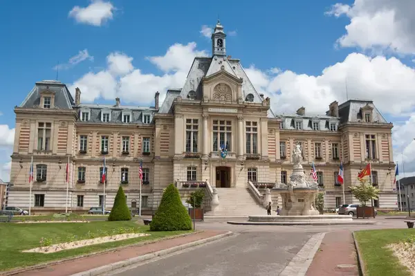 Abri Piscine Rétractable Spécialiste abri de piscine Évreux