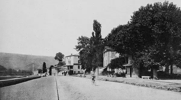 Abri Piscine Rétractable Spécialiste abri de piscine Fontaines-sur-Saône