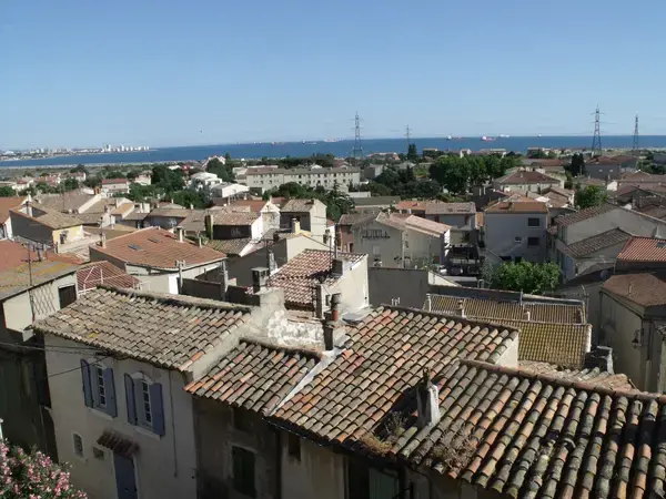 Abri Piscine Rétractable Spécialiste abri de piscine Fos-sur-Mer