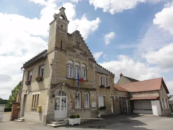 Abri Piscine Rétractable Spécialiste abri de piscine Juvigny