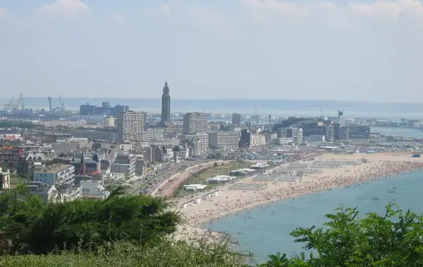 Abri Piscine Rétractable Spécialiste abri de piscine Le Havre