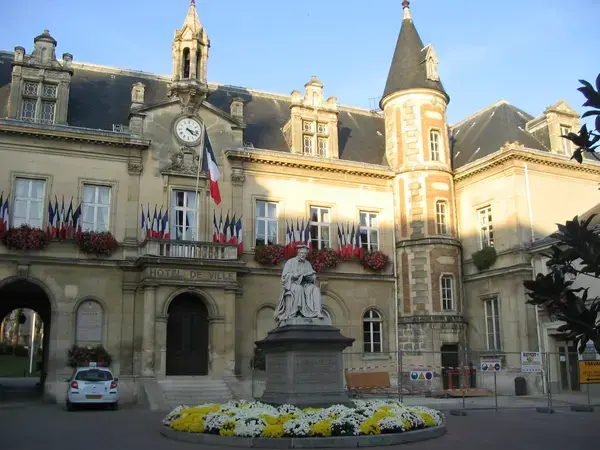 Abri Piscine Rétractable Spécialiste abri de piscine Melun