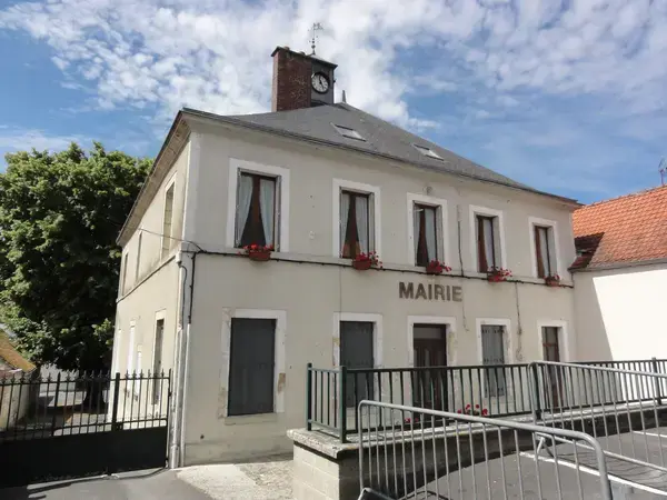 Abri Piscine Rétractable Spécialiste abri de piscine Montaigu