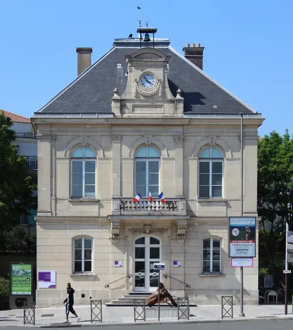 Abri Piscine Rétractable Spécialiste abri de piscine Rosny-sous-Bois