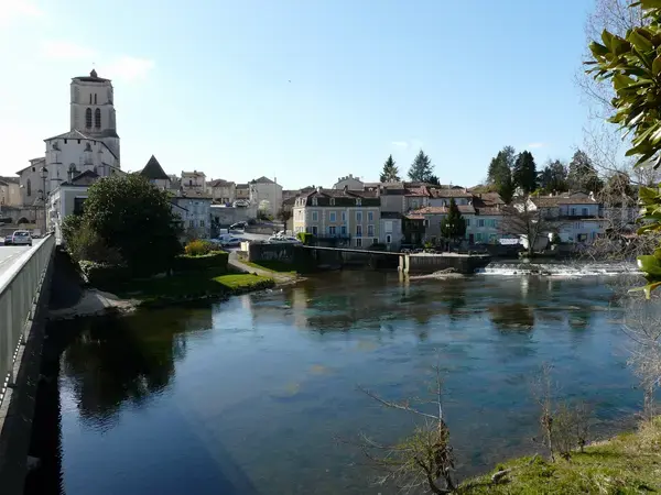 Abri Piscine Rétractable Spécialiste abri de piscine Saint-Astier