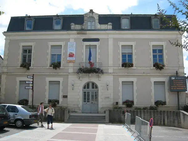 Abri Piscine Rétractable Spécialiste abri de piscine Saint-Junien
