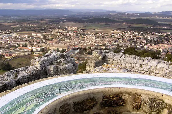 Abri Piscine Rétractable Spécialiste abri de piscine Saint-Paul-Trois-Châteaux