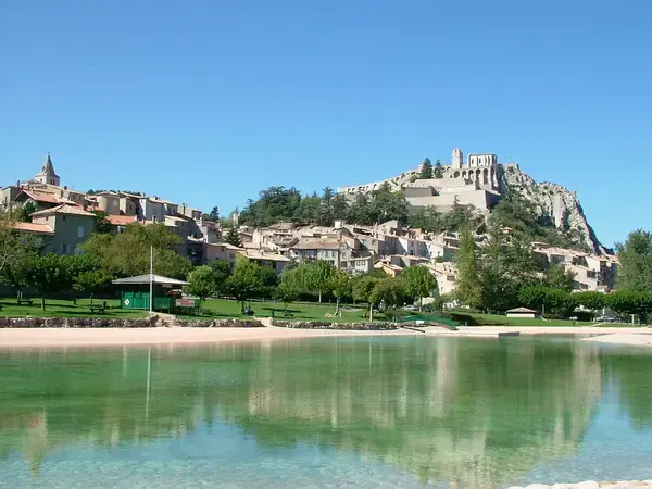Abri Piscine Rétractable Spécialiste abri de piscine Sisteron