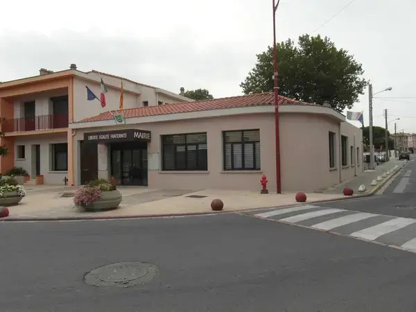 Abri Piscine Rétractable Spécialiste abri de piscine Toulouges