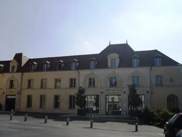 Abri Piscine Rétractable Spécialiste abri de piscine Verrières-le-Buisson