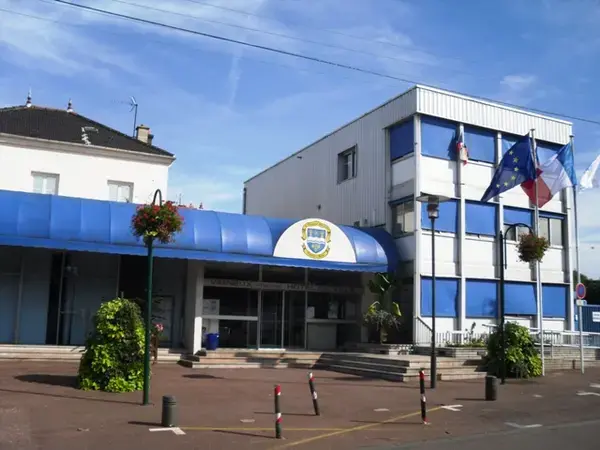 Abri Piscine Rétractable Spécialiste abri de piscine Vigneux-sur-Seine