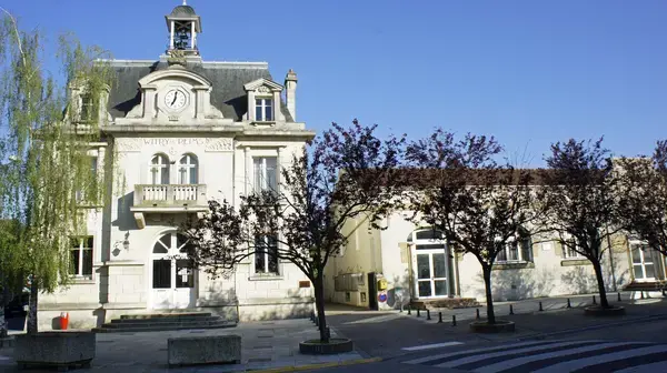 Abri Piscine Rétractable Spécialiste abri de piscine Witry-lès-Reims